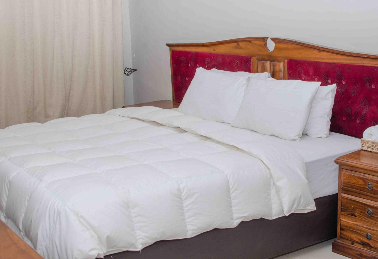 Bluff Hill The Graceland Guesthouse מראה חיצוני תמונה