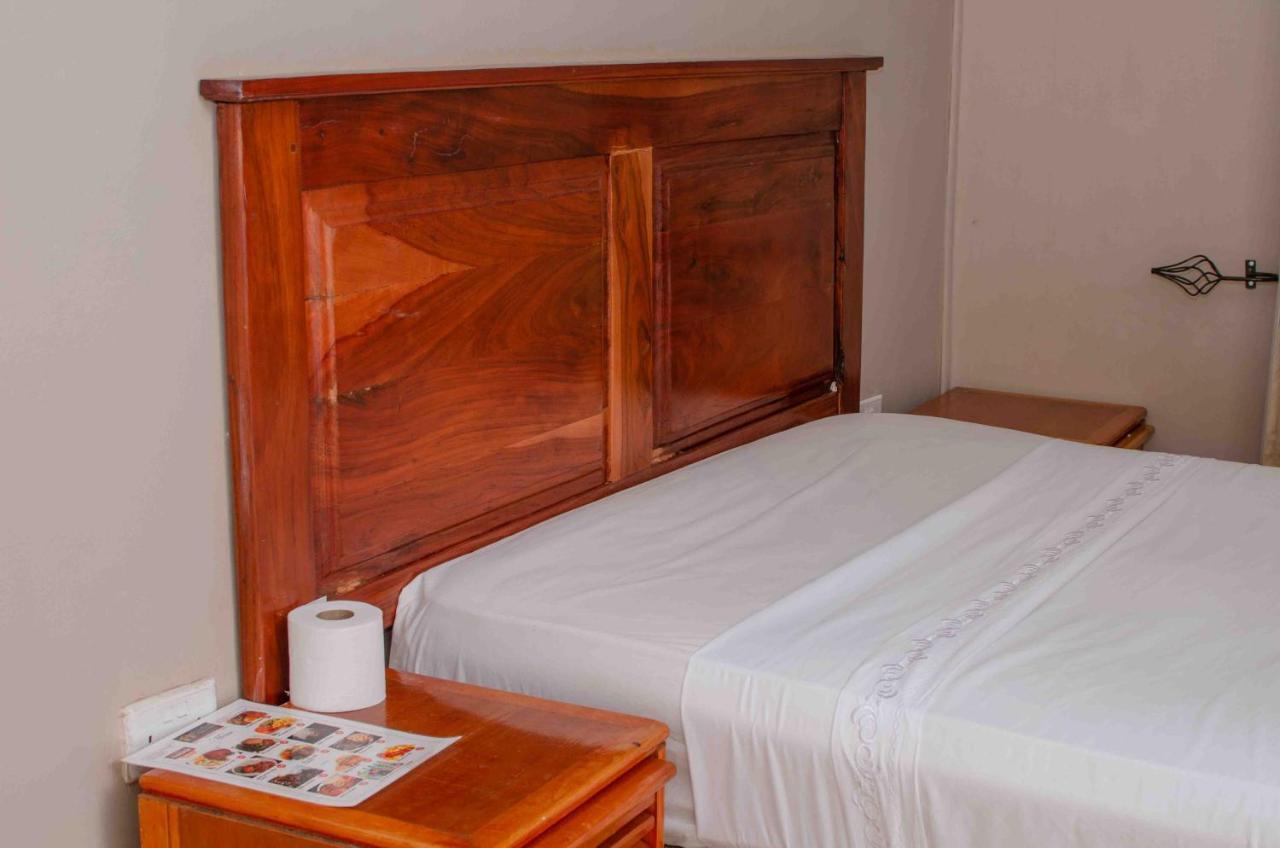 Bluff Hill The Graceland Guesthouse מראה חיצוני תמונה