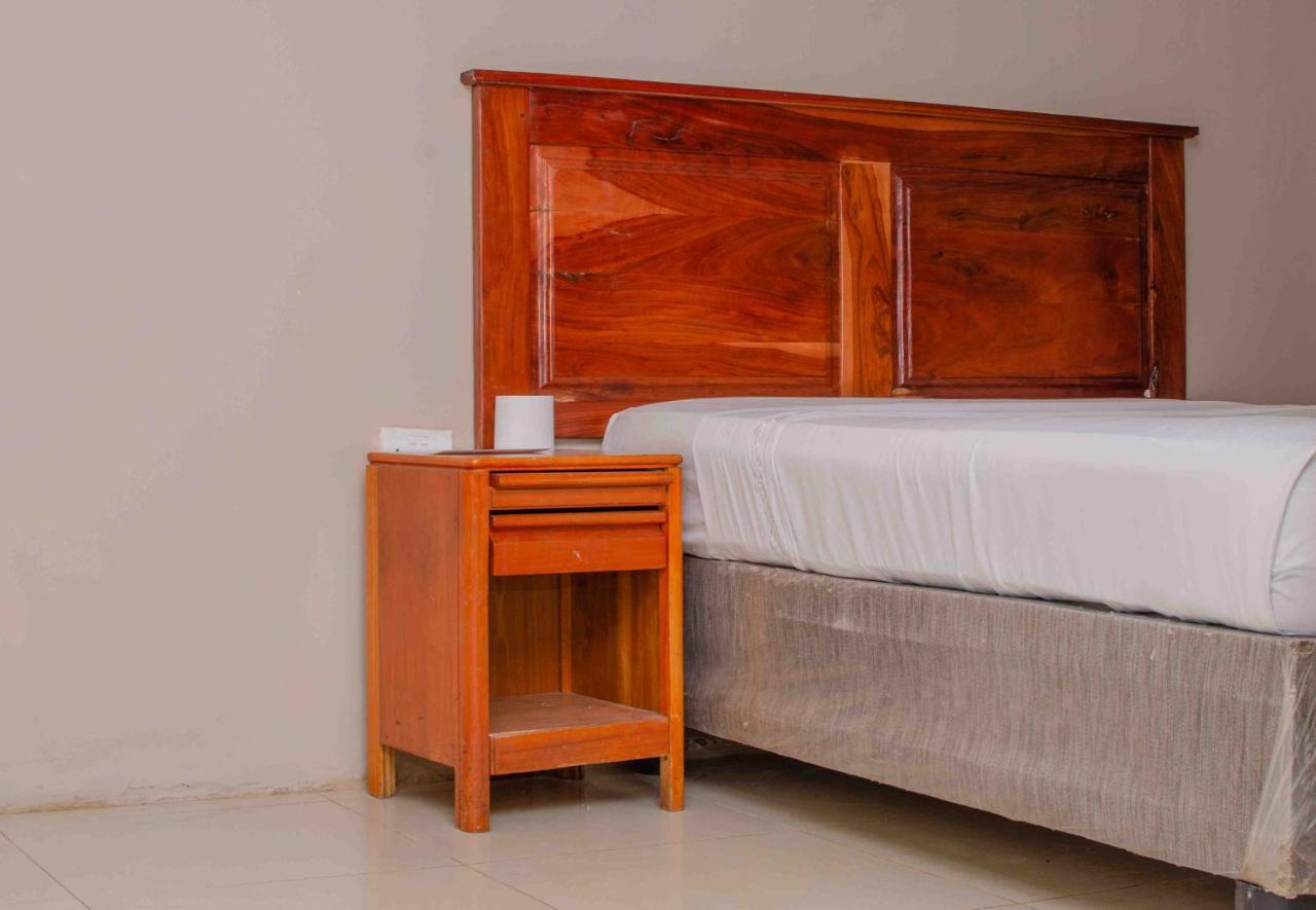 Bluff Hill The Graceland Guesthouse מראה חיצוני תמונה