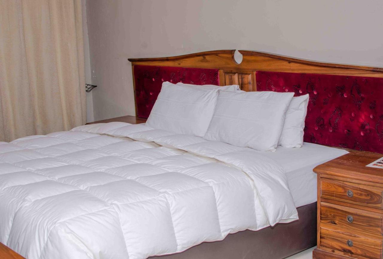 Bluff Hill The Graceland Guesthouse מראה חיצוני תמונה