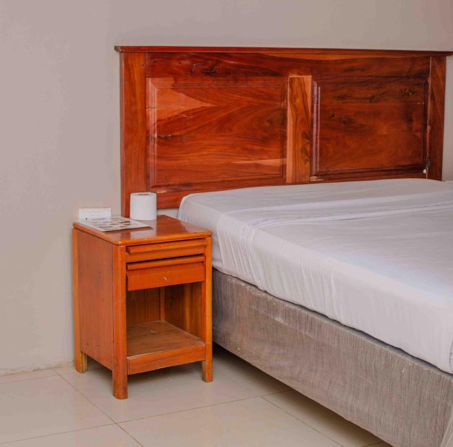 Bluff Hill The Graceland Guesthouse מראה חיצוני תמונה