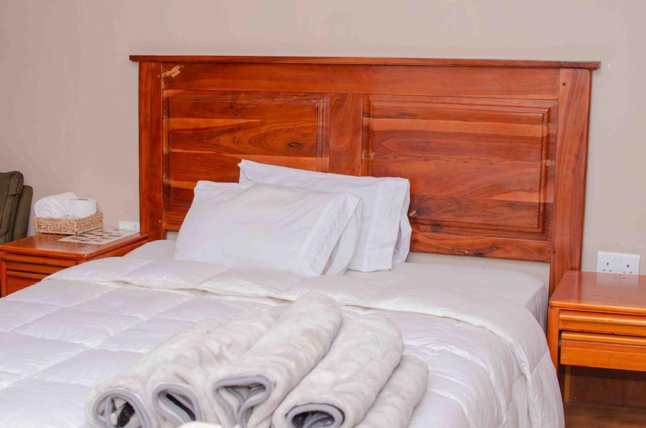 Bluff Hill The Graceland Guesthouse מראה חיצוני תמונה