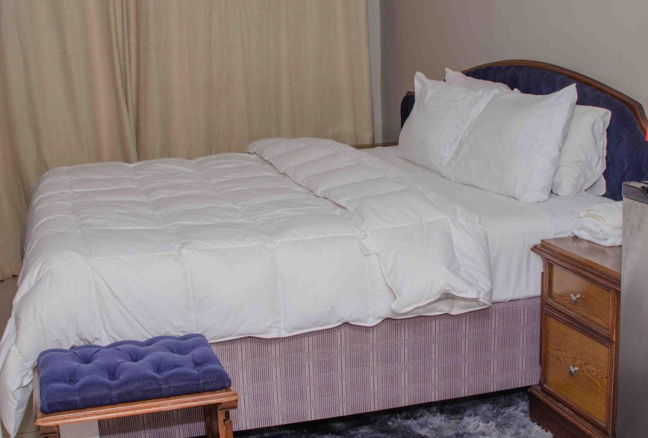 Bluff Hill The Graceland Guesthouse מראה חיצוני תמונה